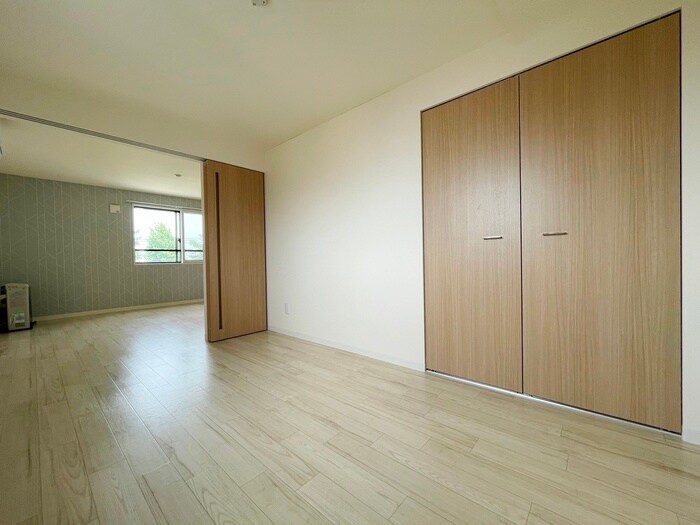 物件内観写真19　(居室)