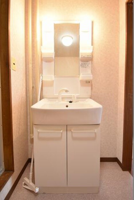 物件内観写真9　(洗面)