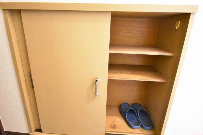 物件内観写真12　(靴箱)