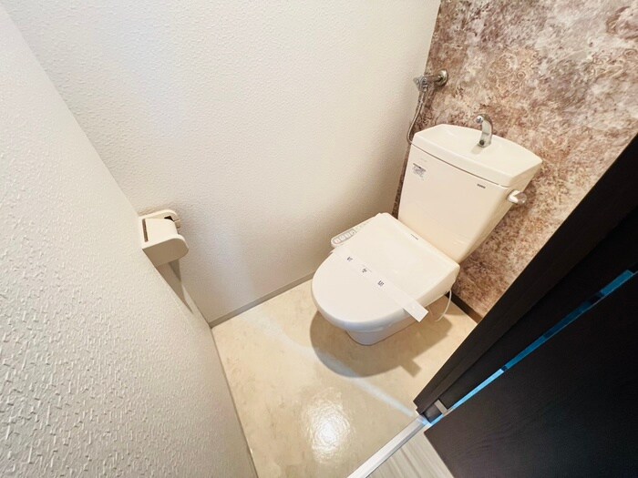 物件内観写真13　(トイレ)