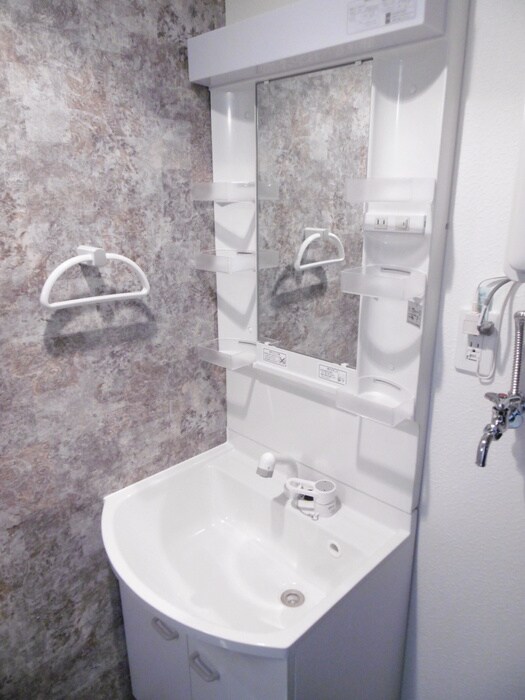 物件内観写真9　(洗面)