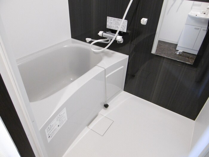 物件内観写真10　(バス／シャワールーム等)