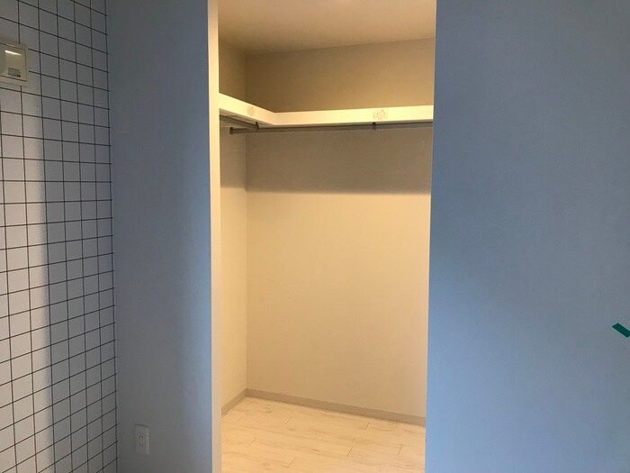 物件内観写真13　(収納)