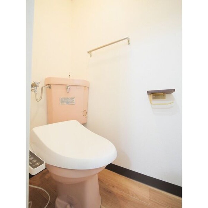 物件内観写真13　(トイレ)