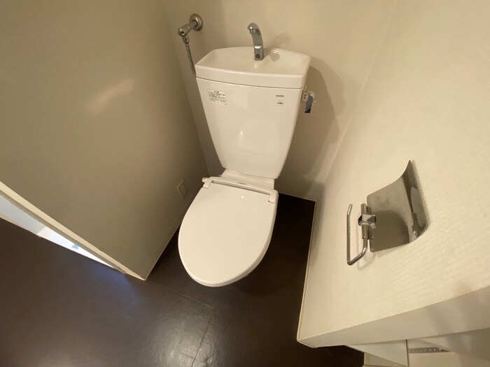 物件内観写真15　(トイレ)