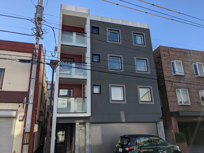 物件外観写真2　(外観写真)