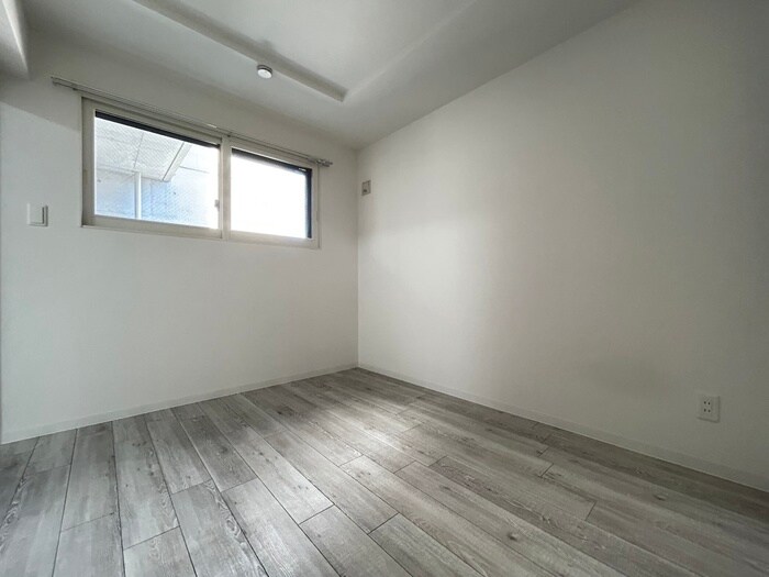 物件内観写真21　(居室)