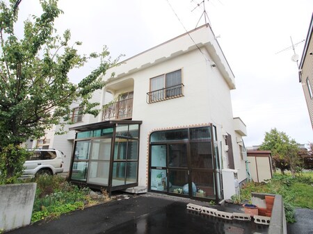 西岡４条５丁目貸家外観写真