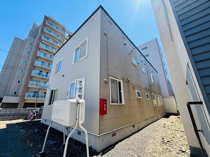 物件外観写真3　(外観写真)