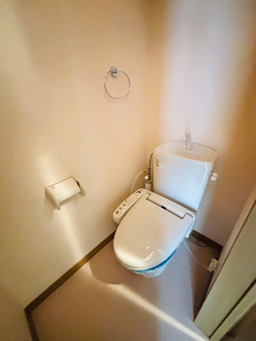 物件内観写真17　(トイレ)