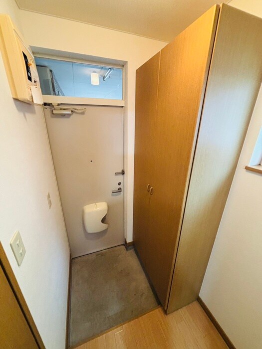 物件内観写真20　(玄関)