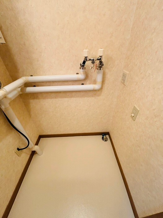 物件内観写真22　(洗濯機置場)