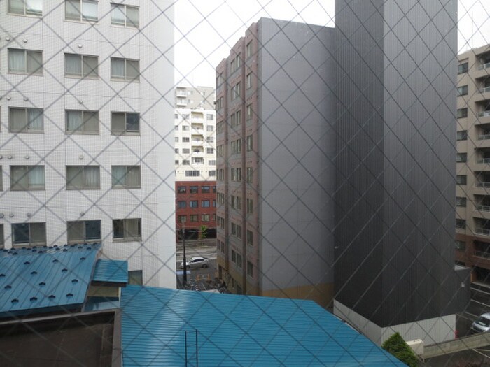 物件内観写真9　(室内からの展望)