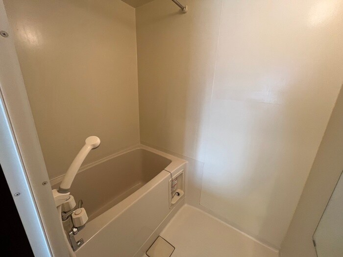 物件内観写真11　(バス／シャワールーム等)