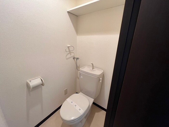 物件内観写真12　(トイレ)