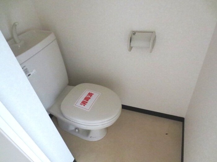 物件内観写真12　(トイレ)