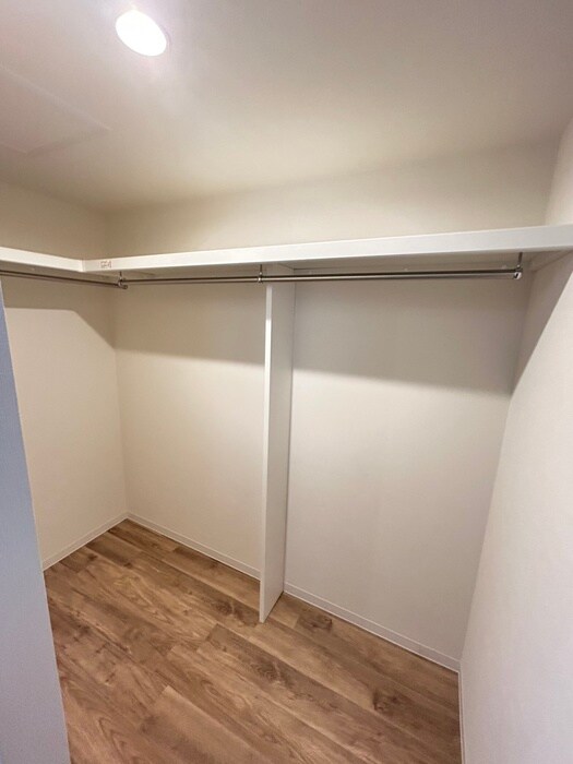 物件内観写真15　(収納)