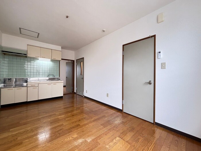 物件内観写真9　(居室)