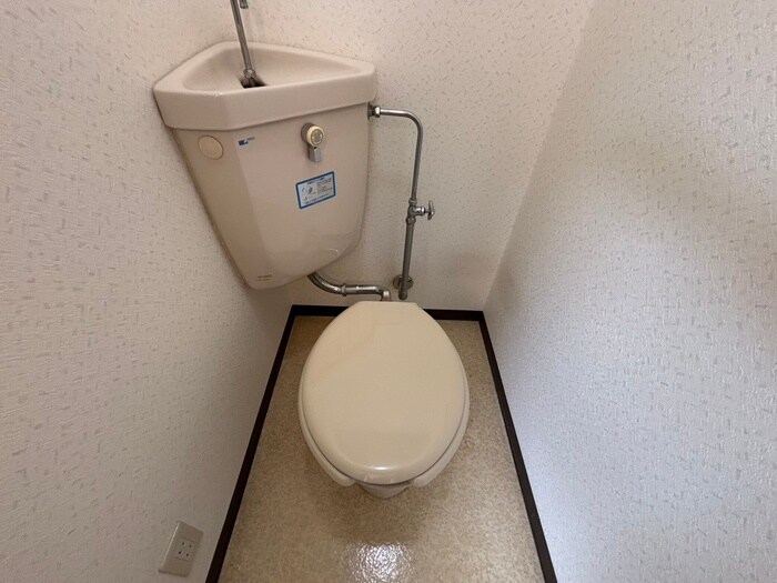 物件内観写真15　(トイレ)