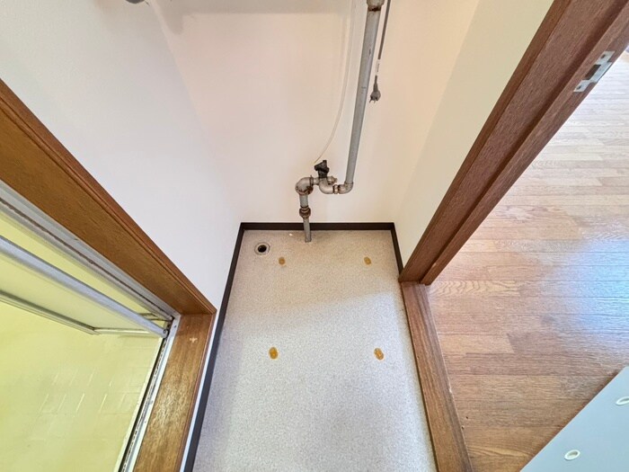 物件内観写真20　(洗濯機置場)