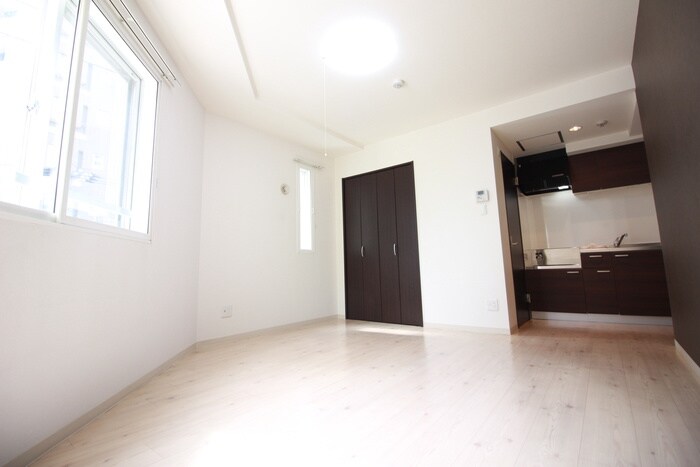 物件内観写真10　(居室)