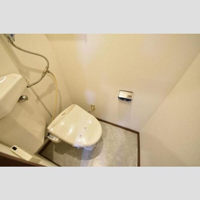 物件内観写真12　(トイレ)