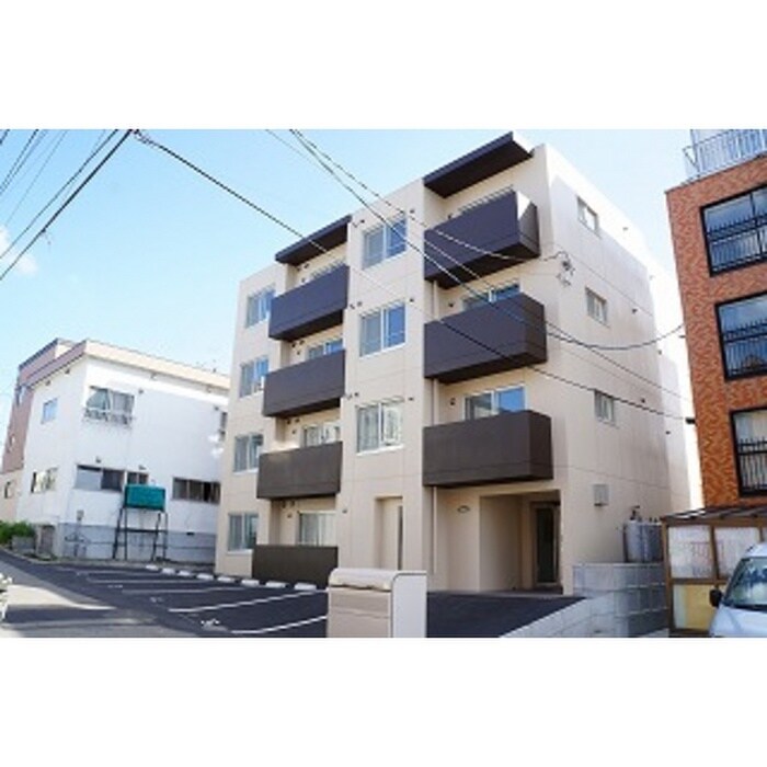 物件外観写真1　(外観写真)