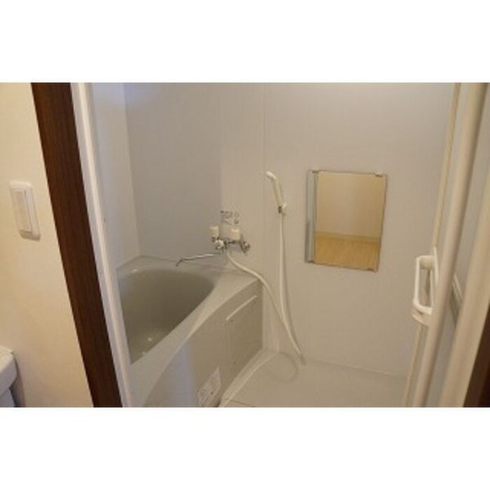 物件内観写真6　(バス／シャワールーム等)