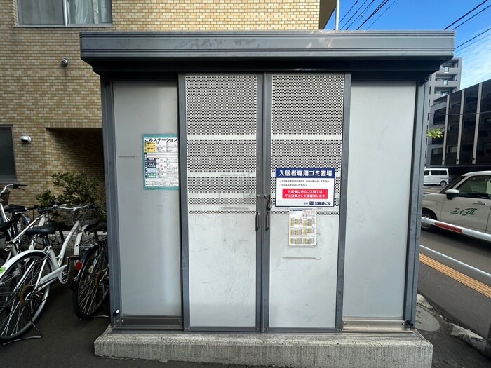 物件外観写真6　(建物設備)