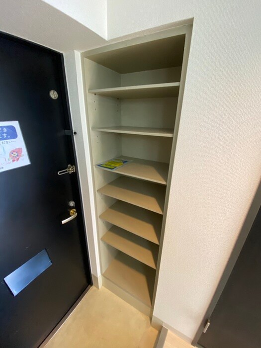 物件内観写真16　(靴箱)