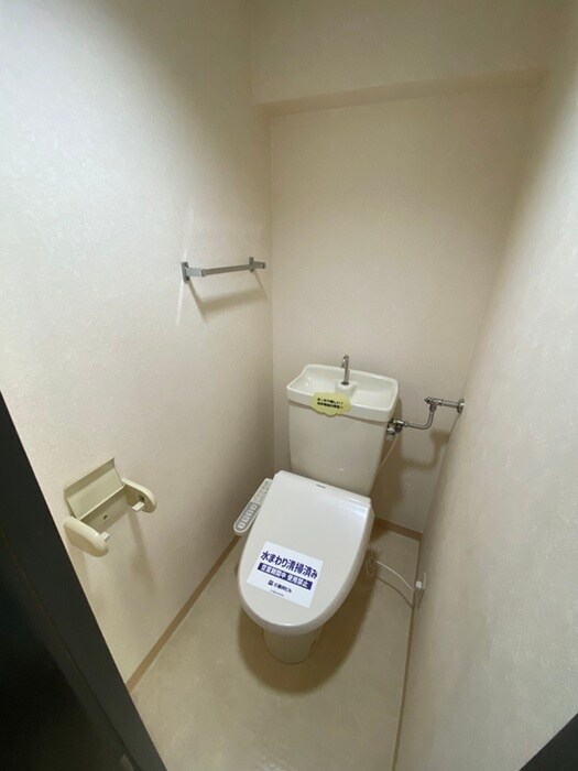 物件内観写真18　(トイレ)