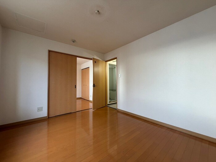 物件内観写真12　(居室)