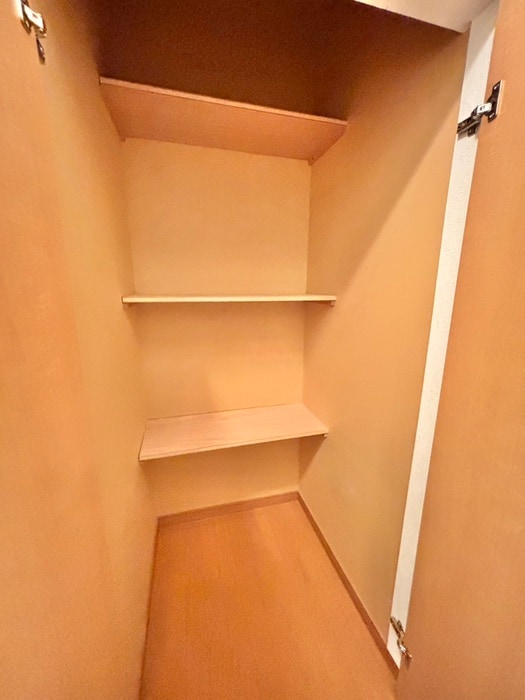 物件内観写真15　(収納)