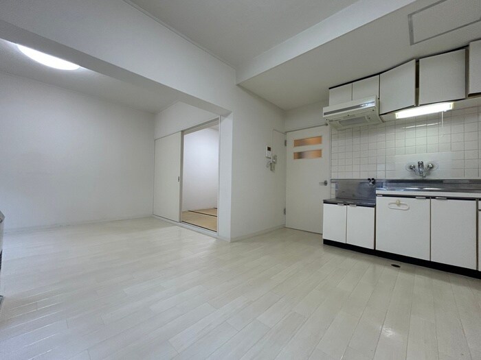 物件内観写真10　(居室)