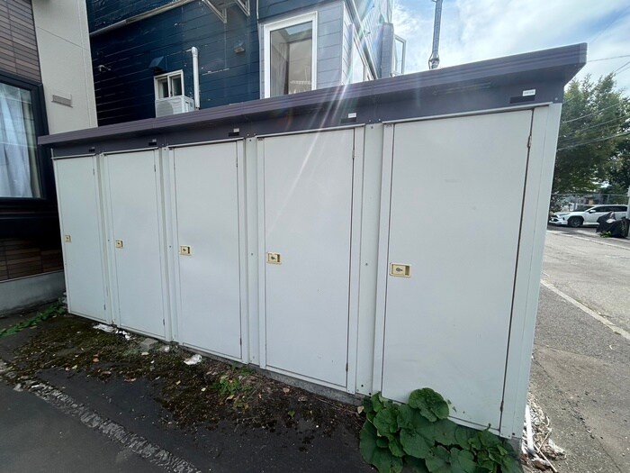 物件外観写真6　(建物設備)