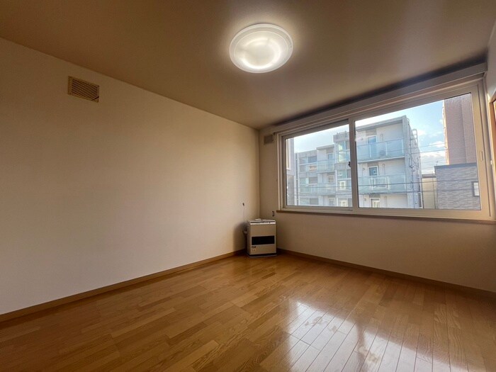 物件内観写真17　(居室)