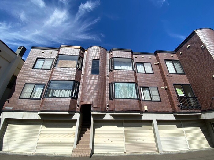 物件外観写真1　(外観写真)