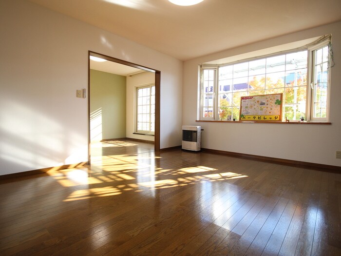 物件内観写真7　(居室)