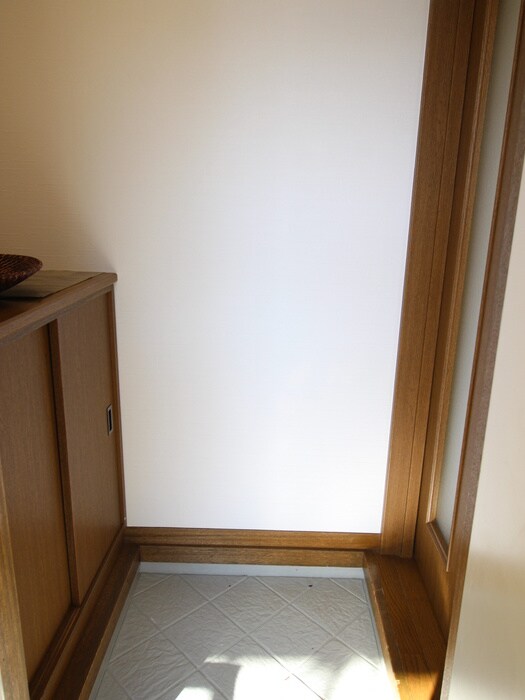 物件内観写真17　(玄関)