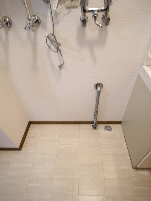 物件内観写真19　(洗濯機置場)