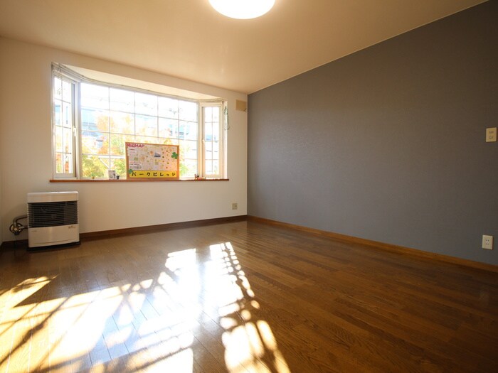 物件内観写真22　(居室)