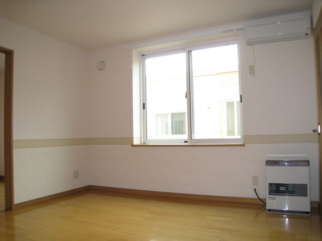 物件内観写真3　(内観写真)