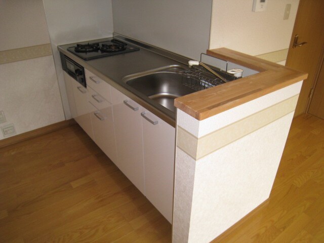 物件内観写真4　(内観写真)