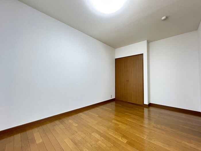 物件内観写真19　(居室)