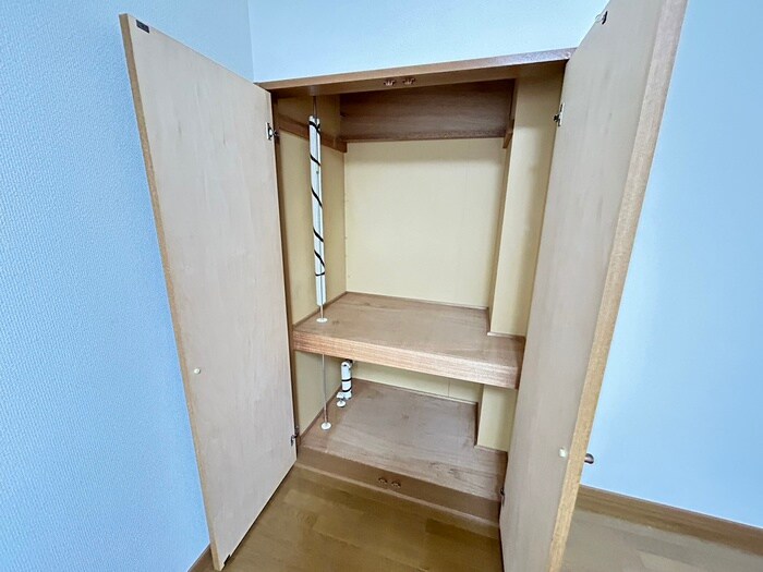 物件内観写真21　(収納)