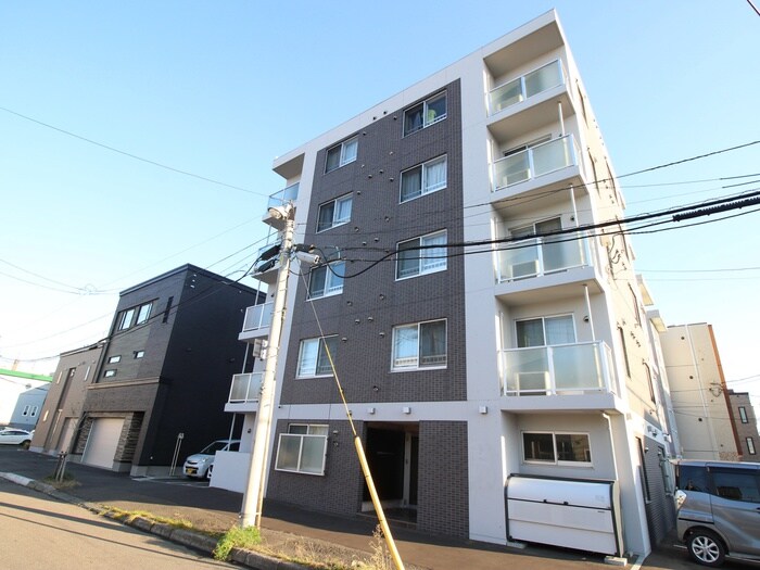 ラフィーネN26ウエストの物件外観写真