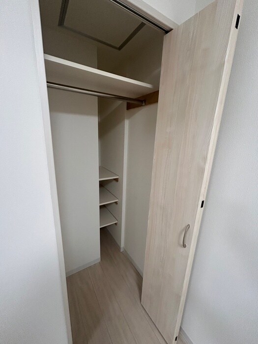 物件内観写真15　(収納)