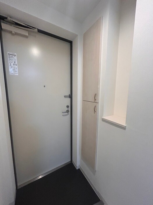 物件内観写真17　(玄関)