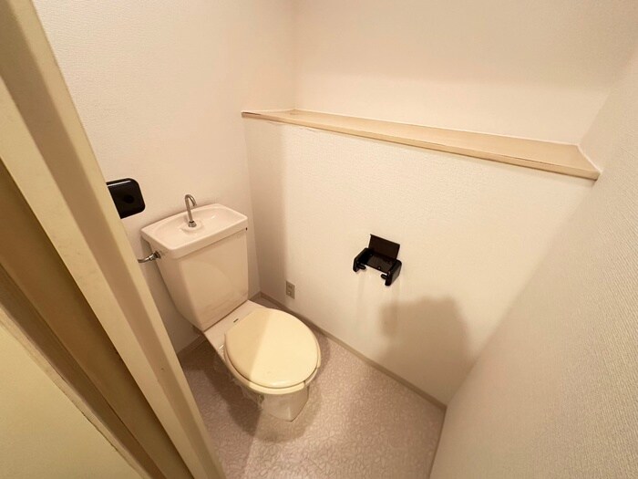物件内観写真15　(トイレ)