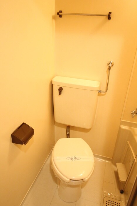 物件内観写真16　(トイレ)